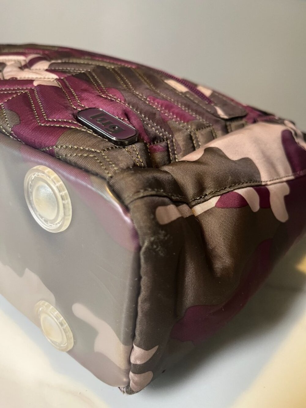 Lug Camper Purple Camo Crossbody Travel Bag RFID - Picture 12 of 16